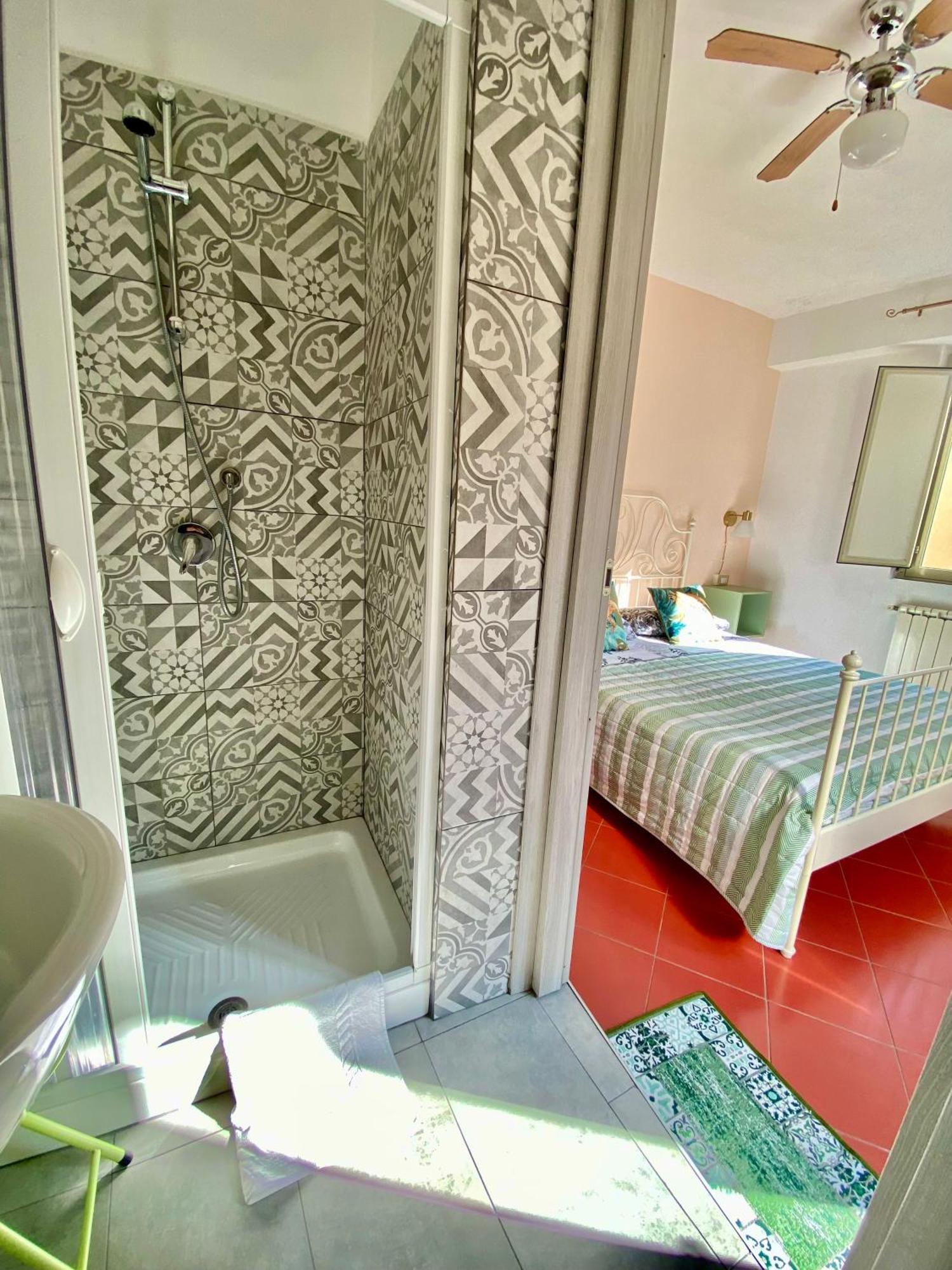 Taormina'S Sun Bed and Breakfast Eksteriør billede