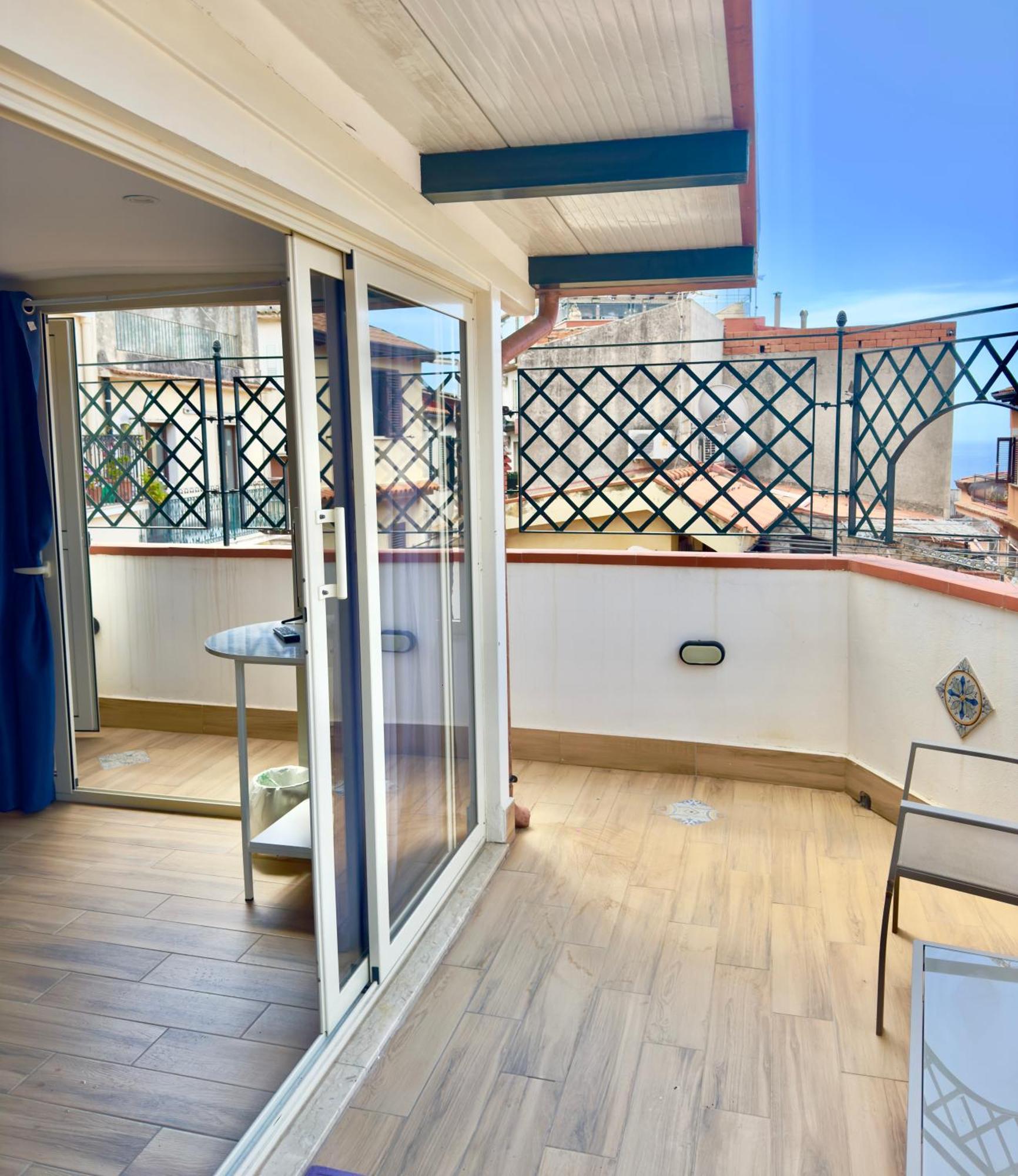 Taormina'S Sun Bed and Breakfast Eksteriør billede